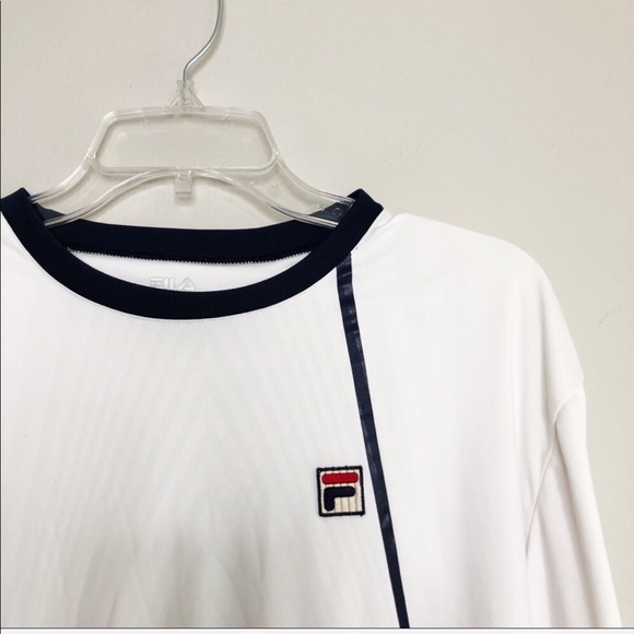 FILA Performance Short Sleeve Shirt Whit M NWOT - Picture 3 of 7